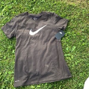 Brown Nike T Shirt: NTW🤙🏼🤙🏼✨